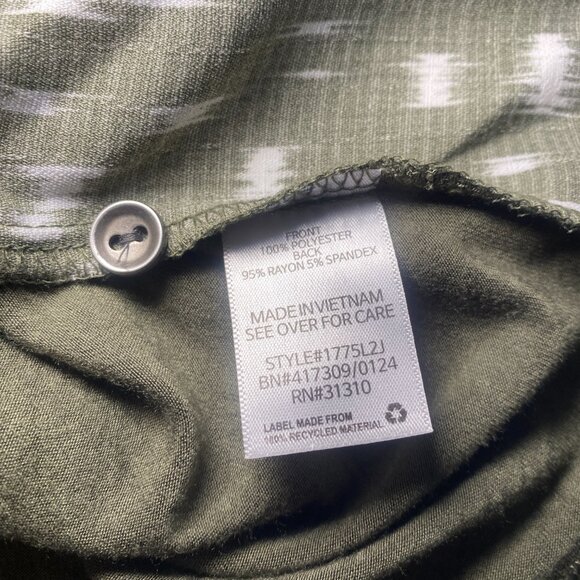 Fortune + Ivy Brielle Olive Print Womens M Blouse Tank V-Neck Mixed Material EUC - Picture 4 of 8